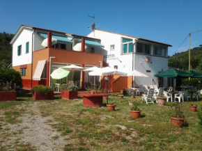 Hotel Rustichello